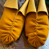 Women's Size 8 Pucker Toe Moccasins